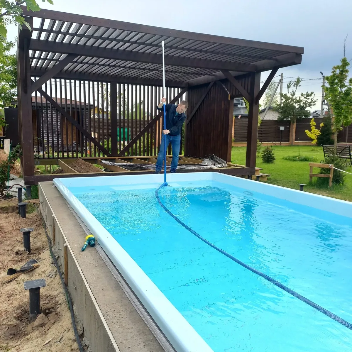 Копинговый бордюрный камень для бассейна Laguna в Тюмени