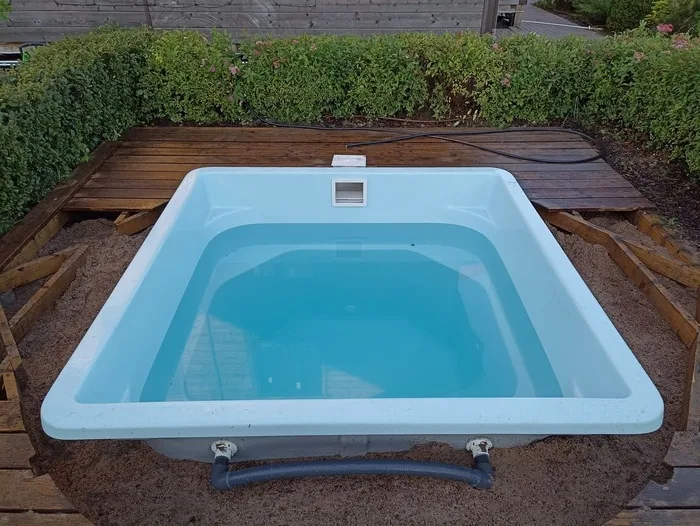 Композитная купель Laguna 2 — установка в Тюмени